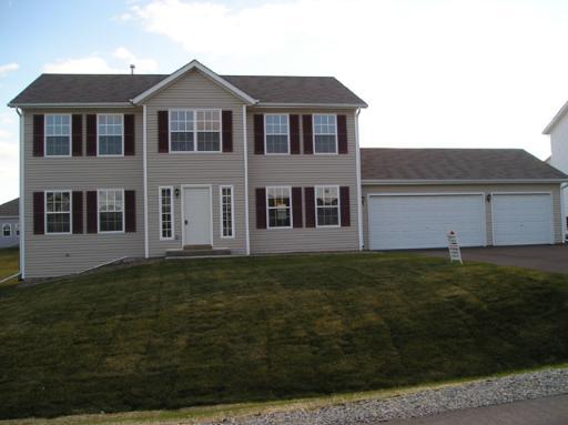 684 Merrion Rd., Roscoe, IL 61073