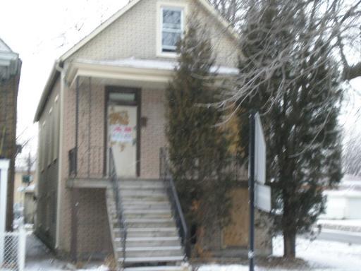 8200 S Houston Ave., Chicago, IL 60617