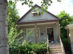 8510 S Marquette Ave., Chicago, IL 60617
