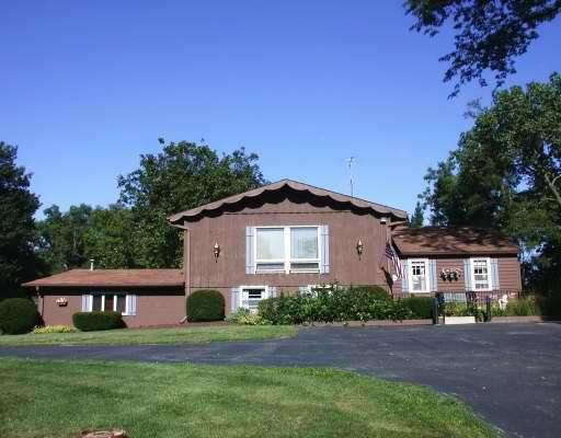 1N063 Ridgeland Ave., West Chicago, IL 60185