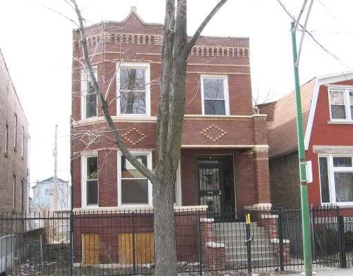 912 N Springfield Ave., Chicago, IL 60651