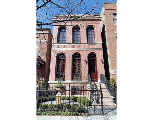 3454 N Marshfield Ave., Chicago, IL 60657