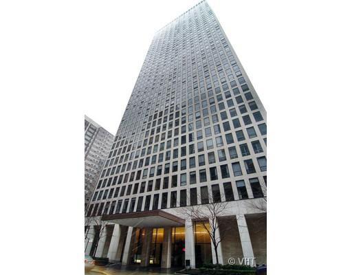 260 E Chestnut St. #1208, Chicago, IL 60611