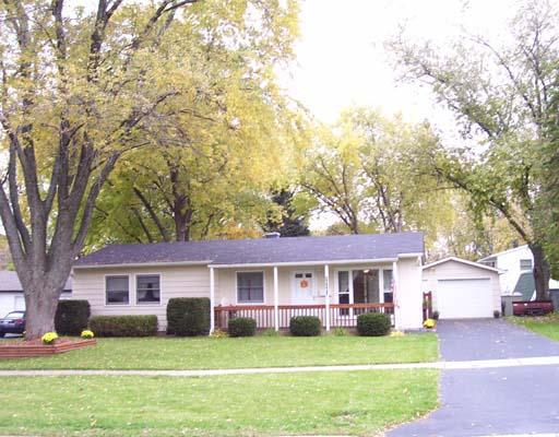 36763 N Grandwood Dr., Gurnee, IL 60031