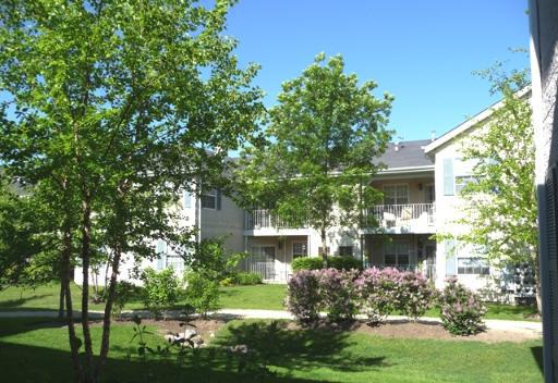 778 N Gary Ave. #111, Carol Stream, IL 60188