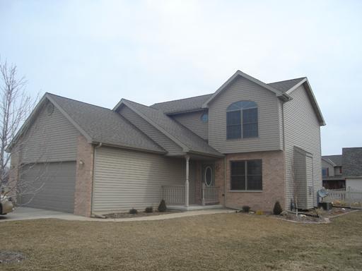 130 Oakwood Ave., Oglesby, IL 61348