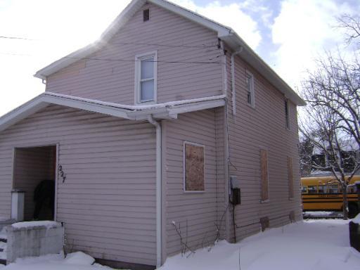 227 S Entrance Ave., Kankakee, IL 60901