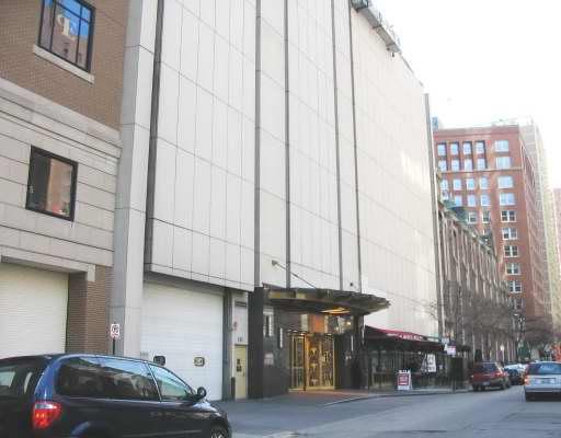 111 E Chestnut St. #24C, Chicago, IL 60611