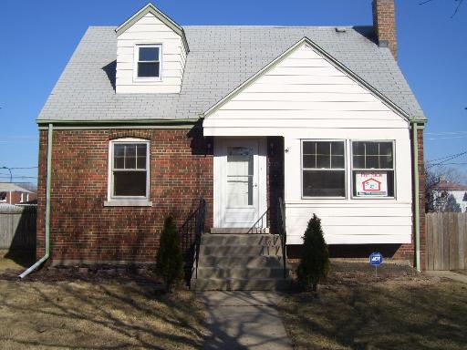 3729 S 56th Ct., Cicero, IL 60804