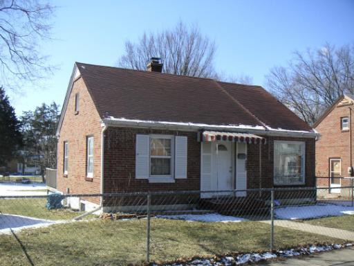 330 Cole Ave., Rockford, IL 61102