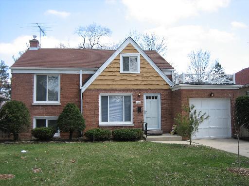 435 S Michigan Ave., Villa Park, IL 60181
