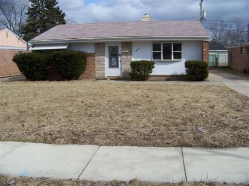 1375 Price Ave., Calumet City, IL 60409