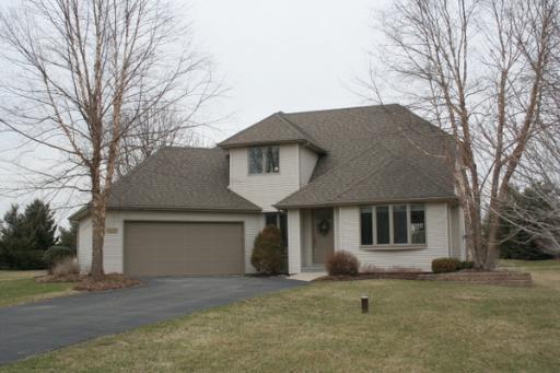 8632 Secret Way Dr., Roscoe, IL 61073
