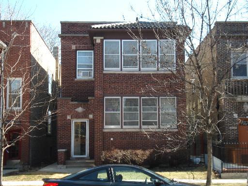 [Address Hidden by Seller], Chicago, IL 60613