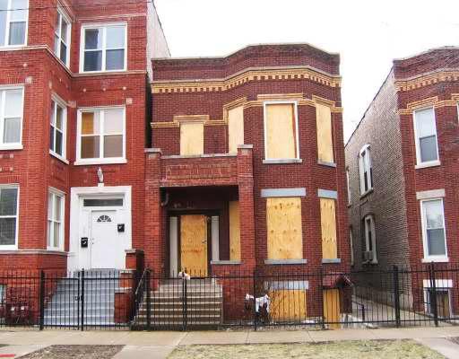 3635 W Grenshaw St., Chicago, IL 60624