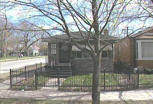 10501 S Yates St., Chicago, IL 60617