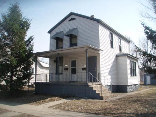 628 S Elm Ave., Kankakee, IL 60901