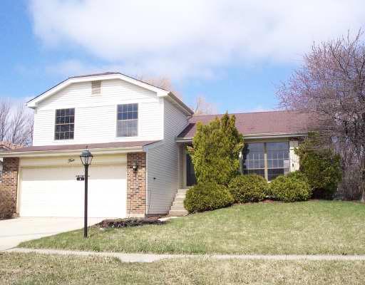 4 Arrowwood Ct., Streamwood, IL 60107