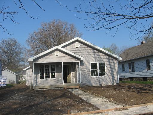621 S Alma St., Kankakee, IL 60901
