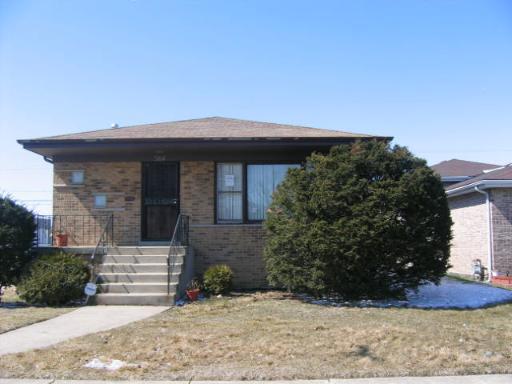 364 Saginaw Ave., Calumet City, IL 60409