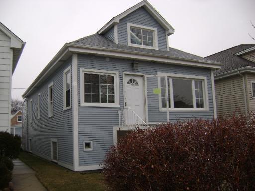 4945 N Merrimac Ave., Chicago, IL 60630