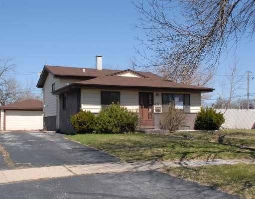 1237 Arthur St., Calumet City, IL 60409