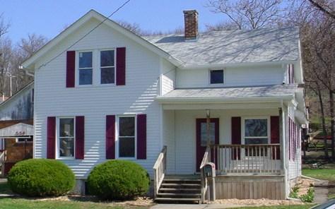 553 Clark St., Marseilles, IL 61341