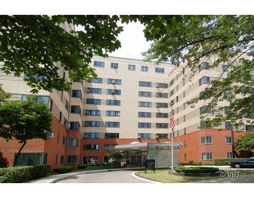 5044 N Marine Dr. #D6, Chicago, IL 60640