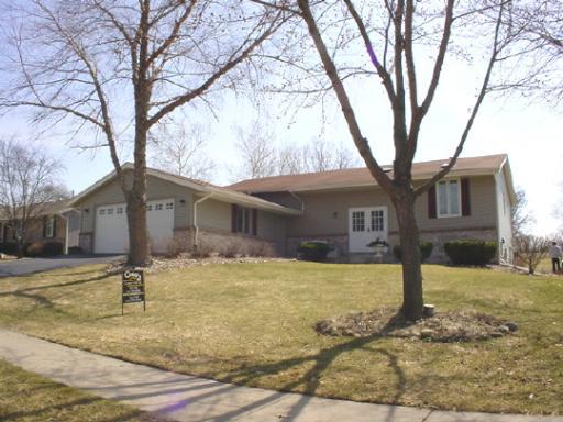 5647 Tasselbury, Rockford, IL 61114