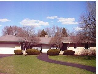 1861 Kensington Ct., Aurora, IL 60506