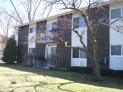 8936 Northshore Dr. #1A, Des Plaines, IL 60016