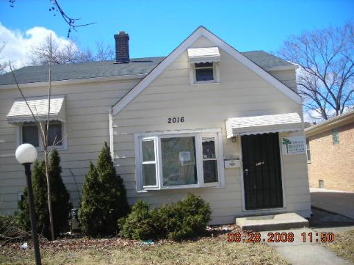 2016 S 4th Ave., Maywood, IL 60153
