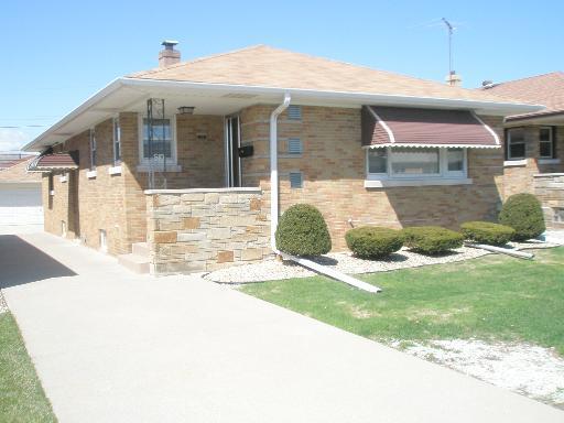 510 Mackinaw Ave., Calumet City, IL 60409