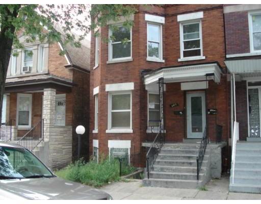 6810 S Champlain Ave., Chicago, IL 60637