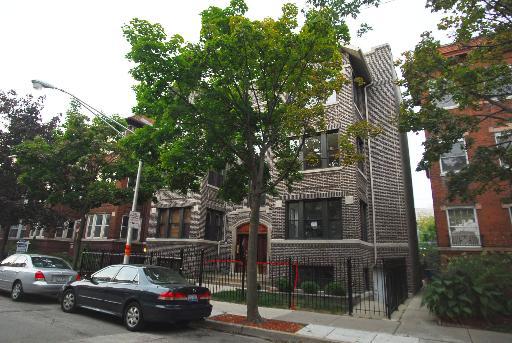 840 W Gunnison St. #2E, Chicago, IL 60640