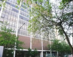1749 N Wells St. #2106, Chicago, IL 60614