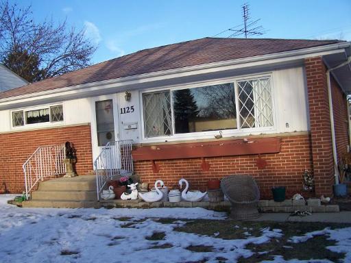 1125 Mohawk Dr., Elgin, IL 60120