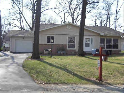 1092 N Oak Lane Dr., Kankakee, IL 60901