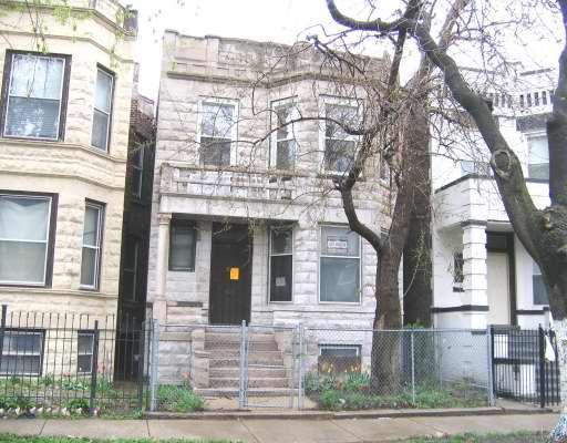 4214 W Wilcox St., Chicago, IL 60624