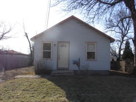 209 Adella Ave., Joliet, IL 60433