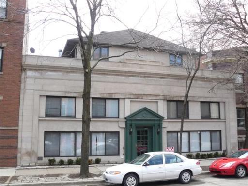 909 W Diversey Pkwy. #2W, Chicago, IL 60614