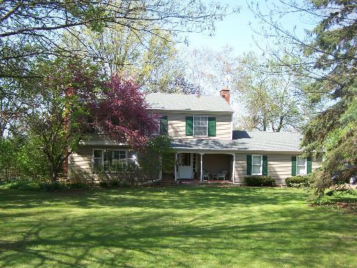 6210 Mason Hill Rd., Mchenry, IL 60050