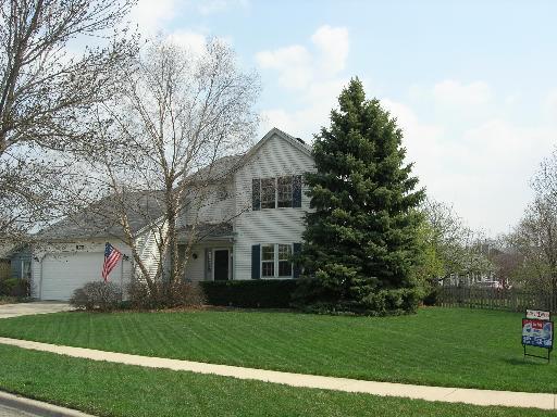 875 Blackhawk Dr., Elgin, IL 60120