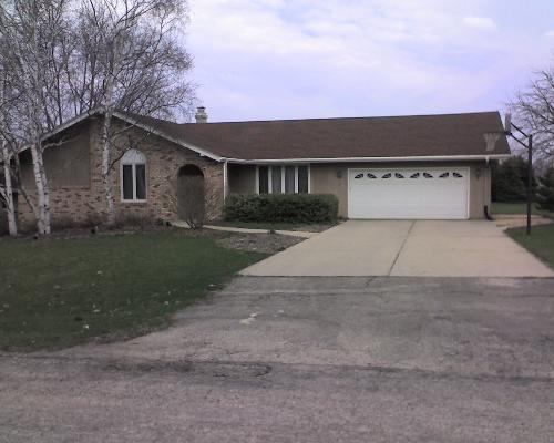 3901 Toulon Dr., Rockford, IL 61101