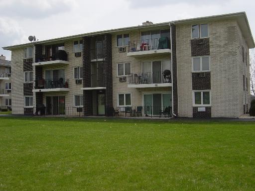 6540 W 94th Place Pl. #1B, Oak Lawn, IL 60453