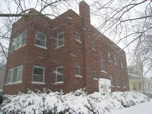 53 S Gifford St., Elgin, IL 60120
