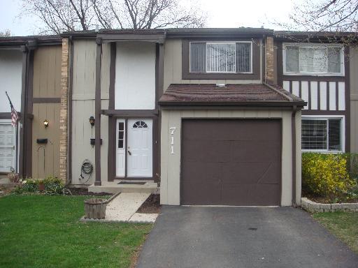 711 Bayside Ct., Wheeling, IL 60090