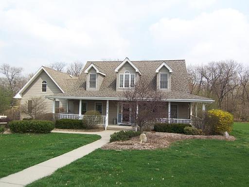 3701 Highview Dr., Crystal Lake, IL 60012