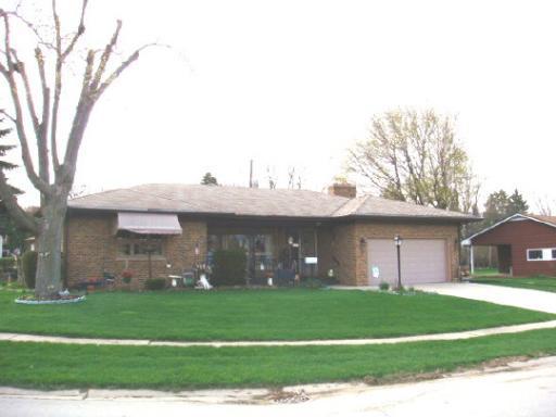 1667 Glen Elms Dr., Belvidere, IL 61008