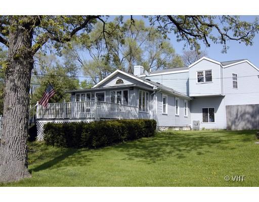 606 Mineral Springs Dr., Mchenry, IL 60050
